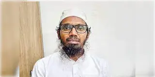 Read more about - Terrorist-WB | বঙ্গে বসেই চলছিল ‘রিসিন’-বিষ তৈরির কাজ? দেড় মাস কলকাতাতেই ছিলেন দিল্লি বিস্ফোরণের ডান-হাত