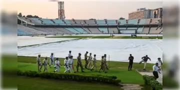 Read more about - India-South Africa Test | শুক্রবার ইডেনে হাইভোল্টেজ ম্যাচ, কড়া নিরাপত্তা মহানগরে, যান নিয়ন্ত্রণ একাধিক রাস্তায়