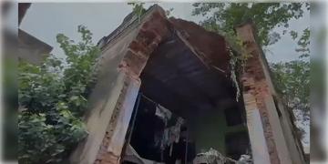 Read more about - Kolkata | কলকাতার জোড়াবাগানে ভেঙে পড়লো পুরোনো বাড়ির একাংশ, আতঙ্ক এলাকায়!