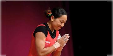 Read more about - Mirabai Chanu | রেকর্ড ভেঙে কমনওয়েলথ গেমসে সোনা জয় সোনার মেয়ে মীরাবাইয়ের!
