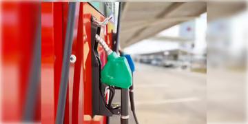 Read more about - Ethanol Petrol | ৮৫ শতাংশ ইথানল-১৫ শতাংশ পেট্রল মিশ্রিত জ্বালানিতেই চলবে গাড়ি, জ্বালানি সংকট মেটাতে নতুন পরিকল্পনা কেন্দ্রের!