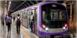 Read more about - Kolkata Metro | এ বার ভোর ৬টা থেকে শহরে মিলবে মেট্রো, লাস্ট মেট্রো পাবেন কখন?