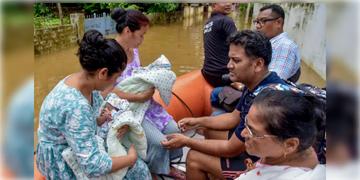 Read more about - Assam Flood Update | বানভাসি অসম, বন্যাদুর্গতদের ছয় মাস ঋণ ছাড় সরকারের, মৃত বেড়ে ৮০