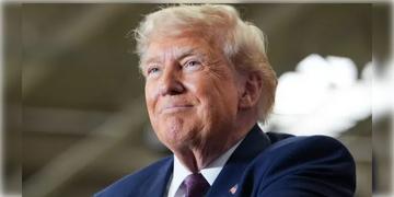 Read more about - Donald Trump | আরও বাড়লো ডোনাল্ড ট্রাম্পের ক্ষমতা, মার্কিন সুপ্রিম কোর্টের ঐতিহাসিক রায়ে প্রেসিডেন্টের শক্তি বৃদ্ধি!