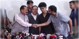 Read more about - CJP Protest | মন্ত্রীর ইস্তফা-সহ ‘ককরোচ’দের তিন দাবিই মেনে নিল সরকার, আন্দোলন প্রত্যাহারের ঘোষণা CJP-র!
