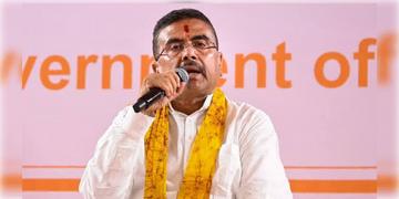 Read more about - Suvendu Adhikari | ‘বাংলার বাড়ি’-র নাম বদলে ‘পশ্চিমবঙ্গ আবাস’, রাজ্যের ১০ লক্ষ পরিবারের অ্যাকাউন্টে ঢুকবে দ্বিতীয় কিস্তির টাকা