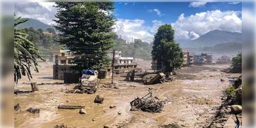 Read more about - Nepal Flash Flood | নেপালে ভয়াবহ হড়পা বান! নিখোঁজ ১৩৩ জন ভারতীয়-সহ বহু বিদেশি পর্যটক!