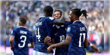Read more about - FIFA World Cup 2026 | শেষ ১৬-তে জায়গা পাকা ৭টি দেশের, এখনও ফাঁকা ৯টি জায়গা, বিশ্বকাপে চমক আয়োজক মেক্সিকোর