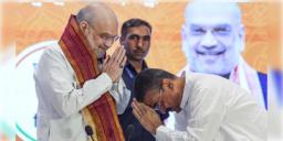 Read more about - Amit Shah-Shuvendu | লক্ষ্য ছাব্বিশে বাংলা জয়, নির্বাচনের খুঁটিনাটি তথ্য জানতে সকালেই শুভেন্দুকে ফোন অমিত শাহের!