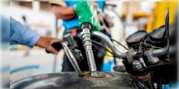 Read more about - Petrol-Diesel Price | আজ কলকাতায় কত দামে মিলছে পেট্রোল-ডিজেল? দেখে নিন এক নজরে