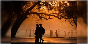 Read more about - Weather Update | ক্রমাগত বাড়ছে তাপমাত্রা, এক নজরে শহর কলকাতা আজকের আবহাওয়া আপডেট