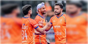 Read more about - India vs Pakistan | চিরপ্রতিদ্বন্দ্বী পাকিস্তানকে গুনে গুনে ৫ গোল, হকি বিশ্বকাপের দ্বিতীয় রাউন্ডে ভারত!