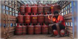 Read more about - LPG | সাবধান! ১ জুলাই থেকে নাও পেতে পারেন এলপিজি সিলিন্ডার! কিন্তু কেন?