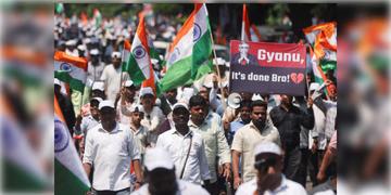 Read more about - Delhi Protest | বৃহস্পতিতে বিক্ষোভের ঝাঁজ বাড়াচ্ছে ইন্ডি জোট, দিল্লি যেতে পারেন মমতা!