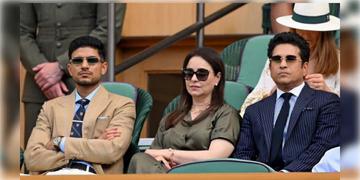 Read more about - Shubhman Gill at Wimbledon | উইম্বলডনের রয়্যাল বক্সে শচীনের পাশে শুভমন! নেটদুনিয়ায় ভাইরাল ছবি