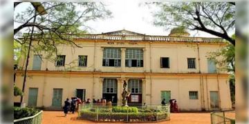 Read more about - Visva-Bharati | ওয়ার্ল্ড কিউএস র্যাঙ্কিংয়ে অংশ নিচ্ছে বিশ্বভারতী, জোরকদমে চলছে গোশালার কাজ