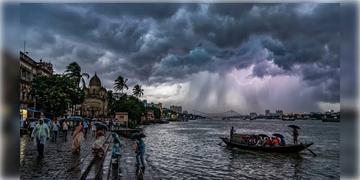 Read more about - Weather Update | নিম্নচাপের জেরে জেলায় জেলায় দুর্যোগ, আজ কেমন থাকবে কলকাতা-সহ বঙ্গের আবহাওয়া?