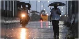 Read more about - Weather Latest Update | আগামী ২৪ ঘণ্টায় ভারী থেকে অতিভারী বৃষ্টির পূর্বাভাস, ভিজবে কোন কোন জেলা?