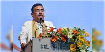 Read more about - Suvendu Adhikari | মুখ্যমন্ত্রী স্বাস্থ্যবীমার সুবিধা পাবেন সাংবাদিকরাও! মিলবে পেনশন! নবান্ন থেকে বড়ো ঘোষণা শুভেন্দুর