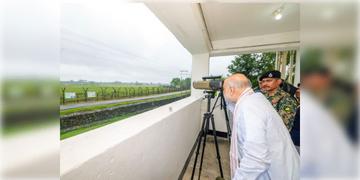Read more about - Amit Shah | নজরে ‘চিকেনস নেক’, নিরাপত্তা ব্যবস্থা খতিয়ে দেখতে শিলিগুড়িতে আসতে পারেন কেন্দ্রীয় স্বরাষ্ট্রমন্ত্রী অমিত শাহ!
