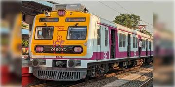 Read more about - Howrah Train Cancel | রক্ষণাবেক্ষণের কাজের জন্য আজ হাওড়া ডিভিশনে বাতিল ৫৯টি ট্রেন!