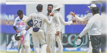 Read more about - IND vs SL | শ্রীলঙ্কায় ৬০০তম টেস্টে ১৬৫ রানে ভারতীয় ক্রিকেট দলের ঐতিহাসিক জয়!