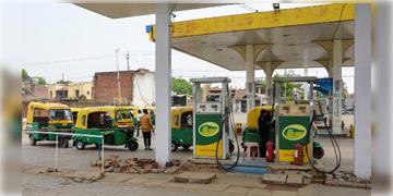 Read more about - CNG Price Hike | পশ্চিম এশিয়ায় উত্তেজনা, দাম বাড়লো সিএনজি-র! আজ থেকেই কার্যকর নতুন রেট