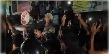 Read more about - Malda | মোথাবাড়ির ঘটনায় NIA তদন্তের নির্দেশ নির্বাচন কমিশনের, রিপোর্ট জমা সুপ্রিম কোর্টে