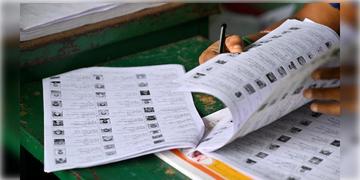 Read more about - SIR WB 2026 | অন্তত ৫০ হাজারের নাম বাদ! শুনানি শেষের আগেই চূড়ান্ত ভোটার তালিকা নিয়ে বিবৃতি কমিশনের