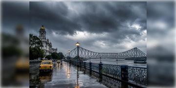 Read more about - Weather Update | ছুটির দিনে বৃষ্টিতে ভিজবে গোটা বঙ্গ, একনজরে আজকের আবহাওয়া আপডেট