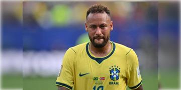 Read more about - Neymar | নরওয়ের কাছে হেরে বিদায় ব্রাজিলের, চোখের জলে আন্তর্জাতিক ফুটবল থেকে অবসর নেইমারের!