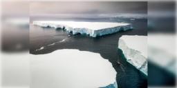 Read more about - Doomsday Glacier | দ্রুত গলছে অ্যান্টার্কটিকার ‘প্রলয়ের হিমবাহ’, উদ্বেগে বিজ্ঞানীরা!