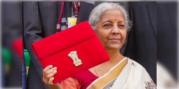 Read more about - Union Budget 2026 | পেট্রোল-ডিজেল আসবে জিএসটির আওতায়, কমবেই দাম? কেন্দ্রীয় বাজেট ঘিরে বাড়ছে প্রত্যাশা