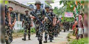 Read more about - Central Force | রাজ্য জুড়ে মোতায়েন হলো আরও ৫০ কোম্পানি কেন্দ্রীয় আধাসামরিক বাহিনী! নেপথ্যে কারণ কি?