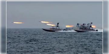 Read more about - Iran-US | ওমান সাগরে মার্কিন সামরিক জাহাজে হামলা চালালো ইরান, নতুন করে বাড়ছে দুই দেশের মধ্যে উত্তেজনা!