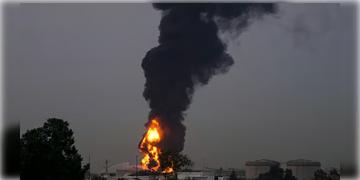 Read more about - Kuwait Attack | কুয়েতে আন্তর্জাতিক বিমানবন্দরে ড্রোন হামলা, দাউদাউ করে জ্বলছে জ্বালানি ট্যাঙ্ক