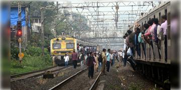 Read more about - Train Cancelled | পূর্ব রেলে সিগন্যালিংয়ের কাজের জন্য ১৫ ও ১৬ সেপ্টেম্বর বাতিল একাধিক ট্রেন!