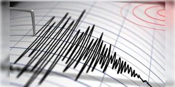 Read more about - Earthquake in Sikkim | ভর সন্ধ্যায় ভূমিকম্প সিকিমে, পরপর কাঁপছে শৈলশহর, কম্পন শিলিগুড়িতেও