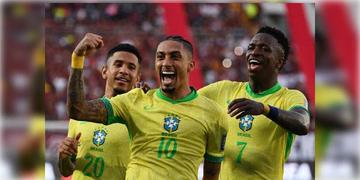 Read more about - Brazil Football Team | কলকাতায় আসছেন ভিনিসিয়াস জুনিয়র-রাফিনহারা! ভারতের বিরুদ্ধে পূর্ণাঙ্গ স্কোয়াড ঘোষণা ব্রাজিলের
