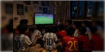Read more about - FIFA World Cup Final | রাত জেগে ফাইনাল দেখে সাতসকালে ছুটতে হবে না স্কুলে! বিশ্বকাপের জন্যে ছুটি ঘোষণা সরকারের