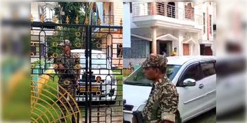 Read more about - Habra ED Raid | শনির সাতসকালে হাবড়ায় ইডি হানা, দ্বিতীয় দফার ভোটের আগেই একাধিক চাল ব্যবসায়ীর বাড়ি তল্লাশি