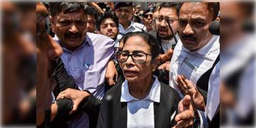 Read more about - Mamata Banerjee | কোর্টে সওয়াল করার এক্তিয়ার আছে? এবার মমতার এনরোলমেন্টের রেকর্ড চাইল বার কাউন্সিল অব ইন্ডিয়া!