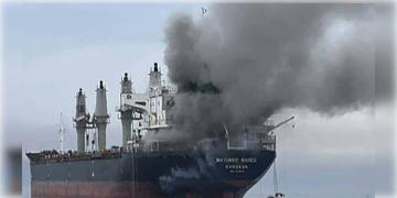 Read more about - Iran-India | ‘ভারত আমাদের বন্ধু’- হরমুজে ভারতীয় জাহাজকে ‘ছাড়’ ইরানীয়দের