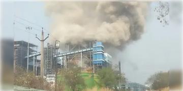 Read more about - Chhattisgarh | ছত্তিসগড়ের বিদ্যুৎকেন্দ্রে ভয়াবহ বিস্ফোরণ! দুর্ঘটনায় মৃত্যু ৯ জনের, আহত অন্তত ১৫!