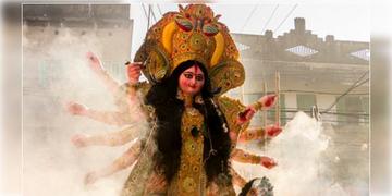 Read more about - Durga Puja 2028 | ১৯৮০-র ছায়া! ২০২৮ সালে কি বঙ্গে দু’বার হবে দুর্গাপুজো?