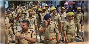 Read more about - Bhawanipur | দ্বিতীয় দফা ভোটের আগেই ‘হাইভোল্টেজ’ ভবানীপুর, কালীঘাট-আলিপুর থানার দায়িত্বে নতুন ওসি