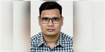 Read more about - Hooghly | বারাণসীতে মৃত্যু উত্তরপাড়ার ডাক্তারি পড়ুয়ার! হোস্টেলের ঘরে মিললো সুইসাইড নোট