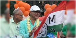 Read more about - Trinamool Congress | দুর্নীতি-তোলাবাজির অভিযোগ! পুলিশের জালে তৃণমূলের প্রাক্তন বিধায়ক সুজয় হাজরা