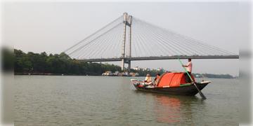 Read more about - Narendra Modi | ভোটপ্রচারে কলকাতায় এসে গঙ্গাবক্ষে নৌকাবিহার প্রধানমন্ত্রীর, কথা বললেন মাঝি-প্রাতঃভ্রমণকারীদের সঙ্গে!