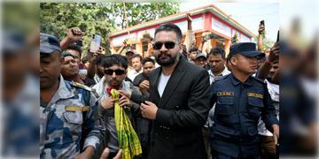 Read more about - Nepal Vote | নেপালে জেন জি ঝড়! ১৬৫টি আসনের মধ্যে ১০৫টিতে এগিয়ে রাষ্ট্রীয় স্বাধীন পার্টি